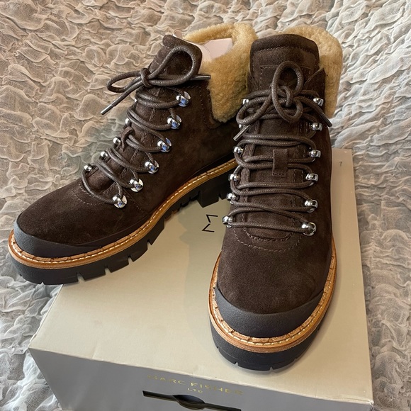💥NWT💥 Marc Fisher LTD Cade Genuine Shearling Cuff Lace-up Boot - Picture 8 of 15